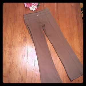 Lululemon yoga pants 6